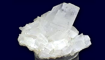 Magnesite a natural magnesium carbonate mineral